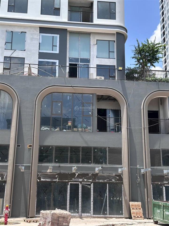 Shophouse green skyline dĩ an  132m2, 2 tầng, giá 7,8 tỷ