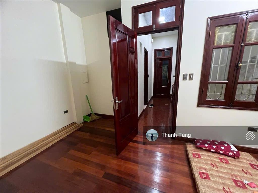 Nhà 4t vị trí đẹp khu p/lô víp 91 nguyễn chí thanh  huỳnh thúc kháng vỉa hè ngõ 6m oto vào nhà