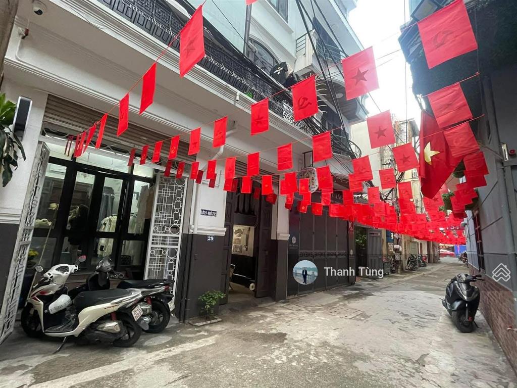 29 ngõ 232 tôn đức thắng ôtô đỗ cửa, cách mp có 15m nội thất xịn, sạch sẽ, văn minh, an ninh tốt
