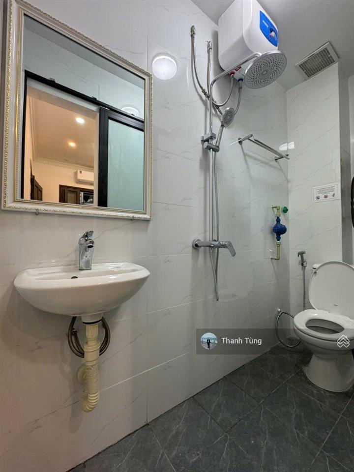 Số 68 đoàn thị điểm  văn miếu full nội thất nhập khẩu xin sò view ban công triệu đô