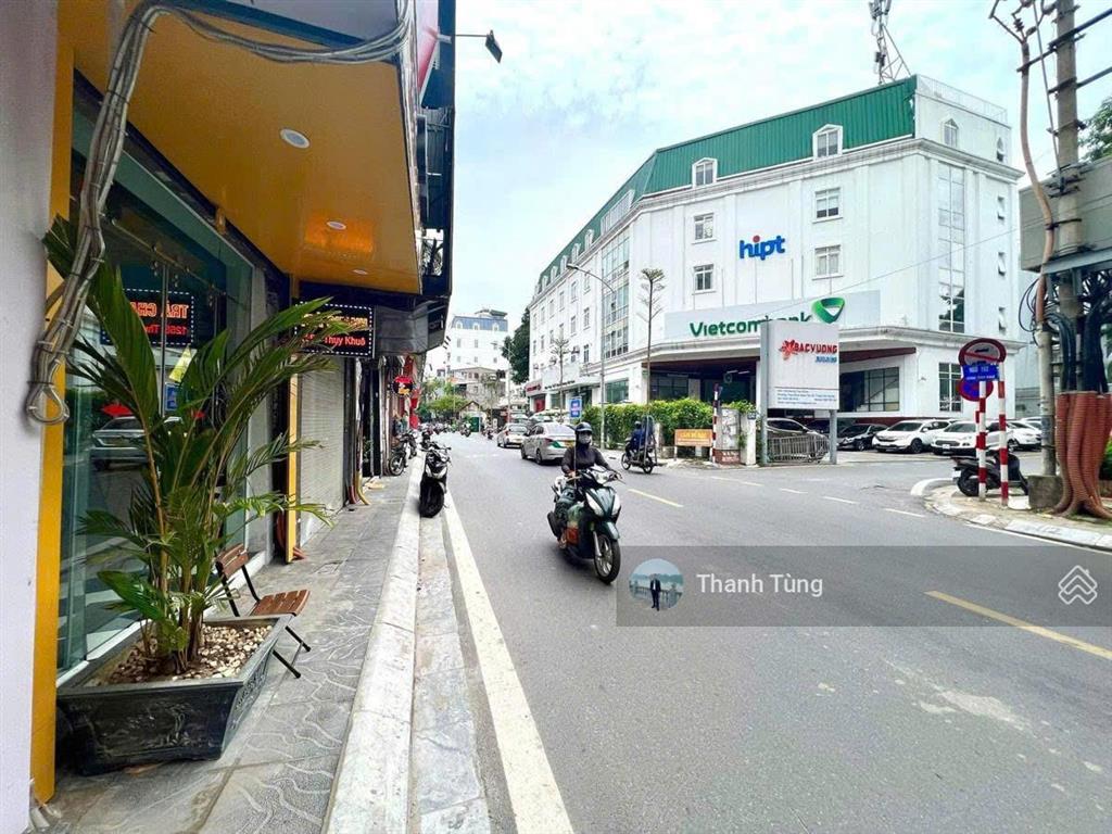 Nhà 4t cũ mp thuỵ khuê vỉa hè 5m đường rộng 20m dt 34m mt 3,3m nở hậu giá 20,4 tỷ kd sầm uất