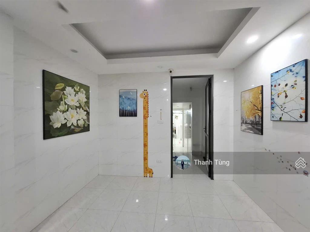 Nhà 5t mặt ngõ văn chương dt 43,3m mt 3,44m nhà hai mặt tiền vỉa hè oto đỗ kinh doanh rất tốt