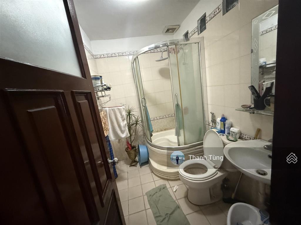 Hấp dẫn 24 tỷ  dt 104m  mt 8,2m biệt thự 4t vị trí đẹp ngõ thuỵ khuê vài bước ra hồ tây