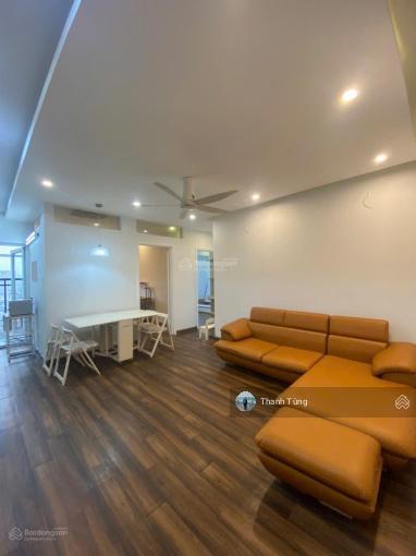Giá hấp dẫn chcc tòa c7 giảng võ sát hồ giảng võ và tt vincom, căn góc ở sướng 3pn 2wc nội thất xin