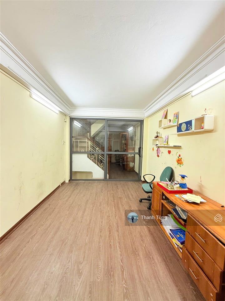 Nhà 5t khu p/lô víp lê thanh nghịbách khoa ngõ 3m vị trí đẹp nhà cách oto tránh nhau có mấy bước