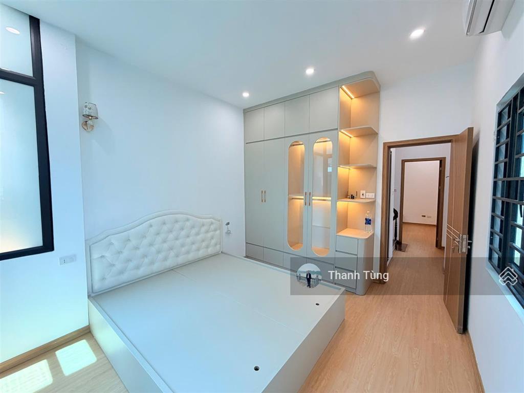 Căn góc 4,5t đẹp ở sướng trong ngõ 112 ngọc khánh thông ngõ 84 ngọc khánh dt 35m mt 3,4m ngõ 3m