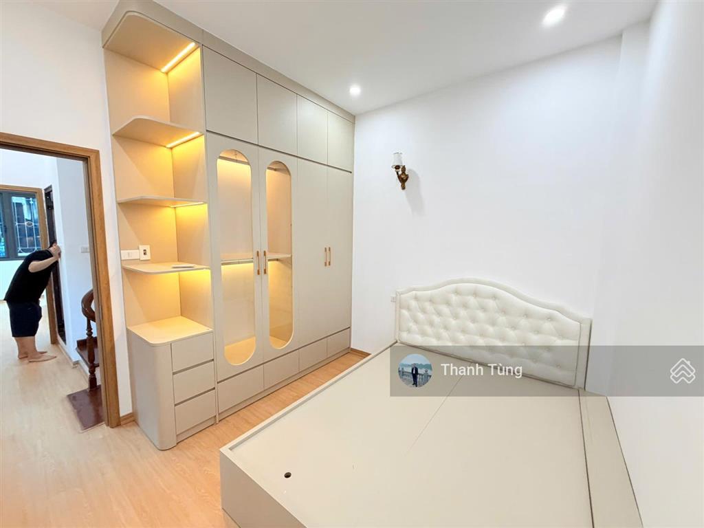 Căn góc 4,5t đẹp ở sướng trong ngõ 112 ngọc khánh thông ngõ 84 ngọc khánh dt 35m mt 3,4m ngõ 3m