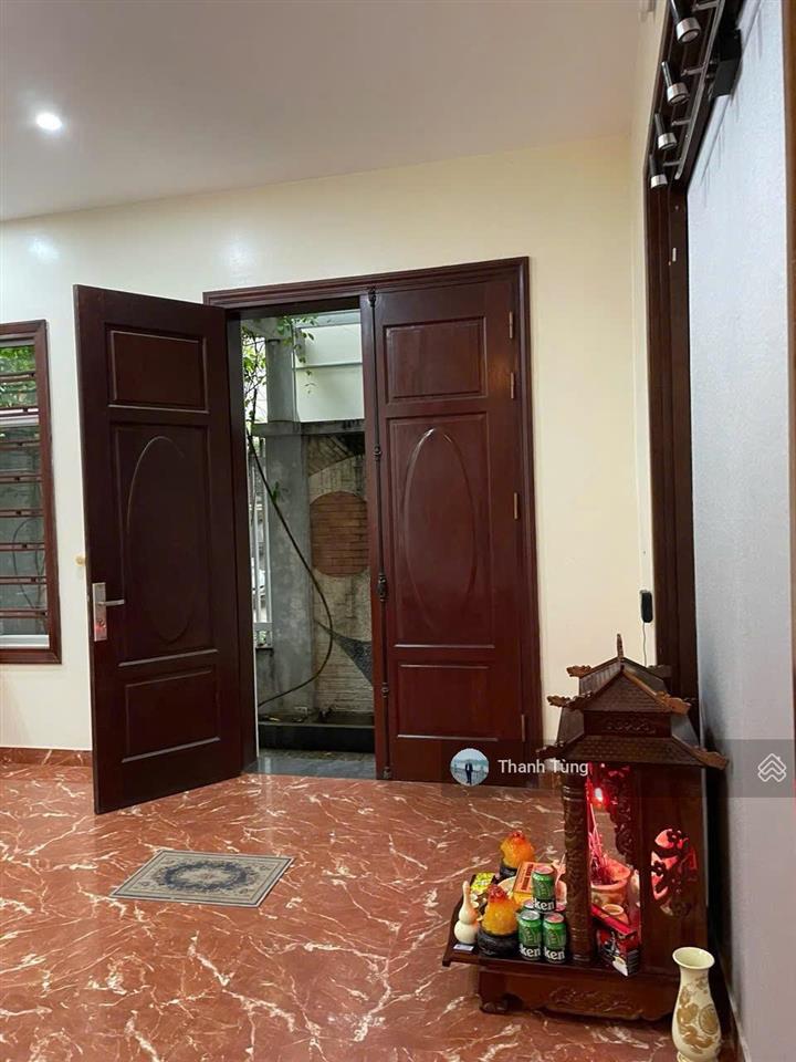 Biệt thự đẹp kd tốt khu p/lô trần đại nghĩa  bách khoa oto tránh vỉa hè rộng phù hợp làm vp, cty.