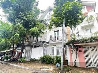 Biệt thự đẹp kd tốt khu p/lô trần đại nghĩa  bách khoa oto tránh vỉa hè rộng phù hợp làm vp, cty.