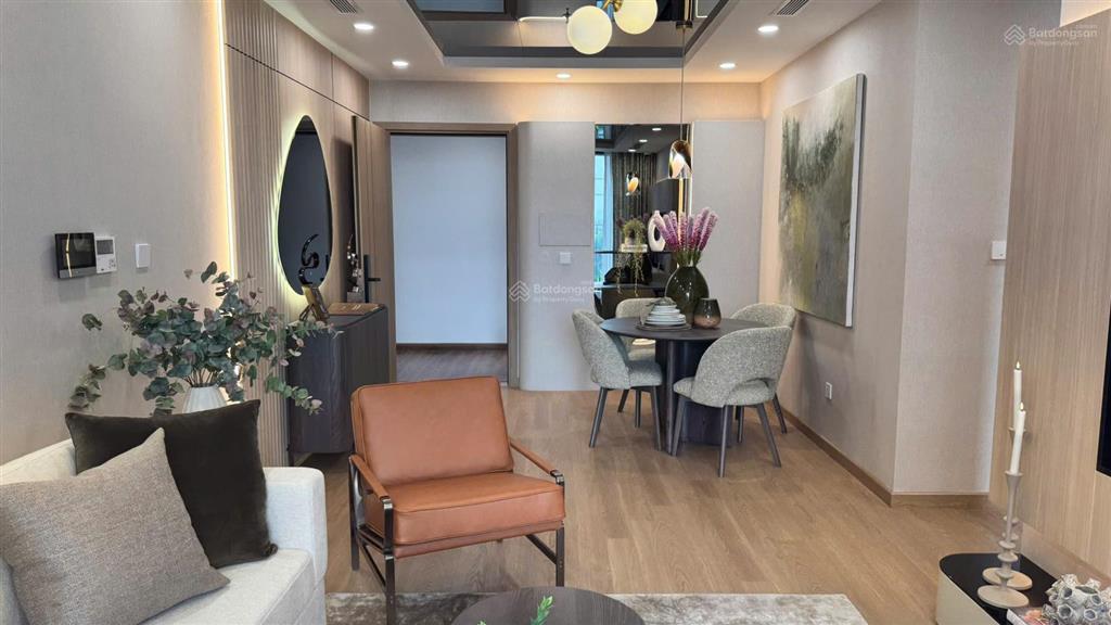 Chính chủ gửi bán căn 54m2 the charm an hưng giá 5,15 tỷ mẫu 2pn 1vs nhà mới tinh, có slot ô tô