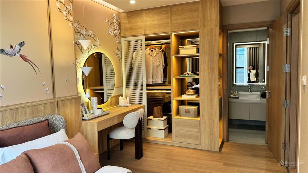 Chính chủ gửi bán căn 54m2 the charm an hưng giá 5,15 tỷ mẫu 2pn 1vs nhà mới tinh, có slot ô tô