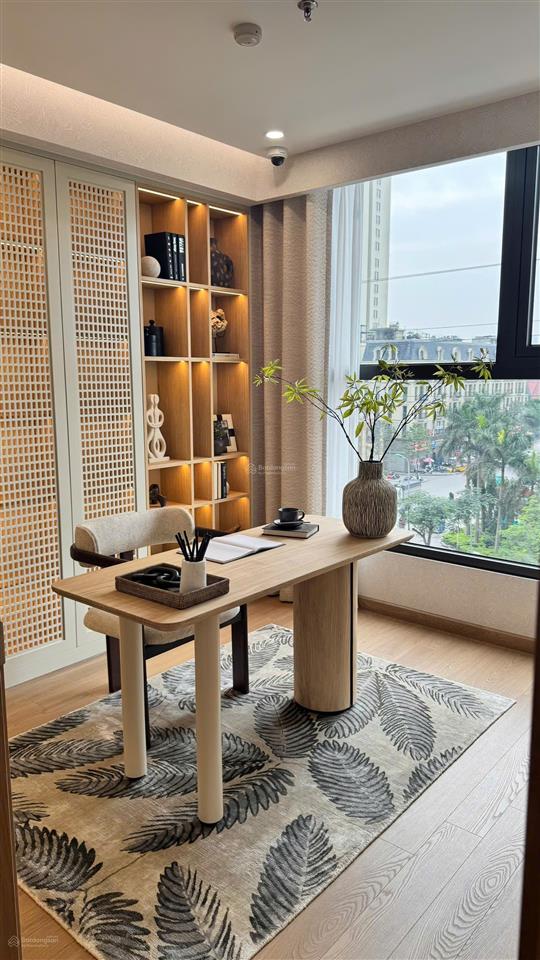 Bán căn hộ the charm an hưng 72m2 hướng đb mẫu 2pn 2vs giá 6,1 tỷ.  0967 506 ***