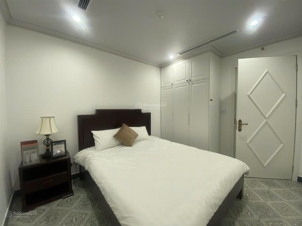 Cho thuê chung cư samsora vạn phúc full đồ 2pn 2vs giá 11 triệu  0967 506 ***