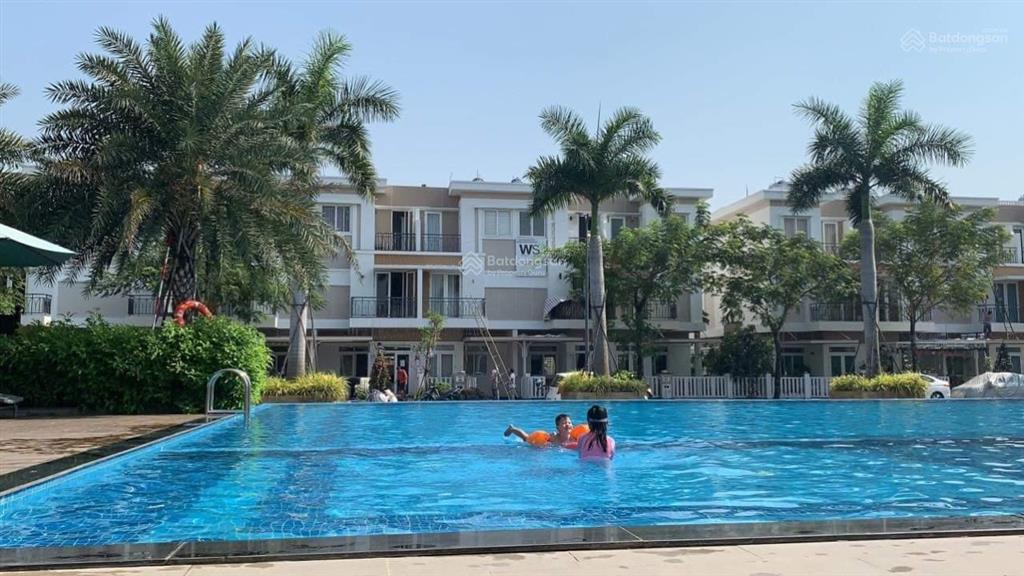 Sở hữu ngay nhà phố view công viên, hoàn thiện nội thất mà giá chỉ 7,7 tỷ