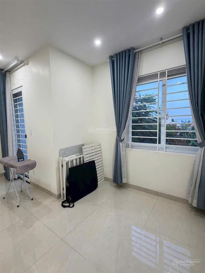 Sổ hồng sẵn nhà hoàn thiện chỉ 7.350tỷ không cần sửa sang, không cần chờ đợi