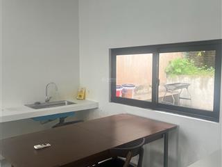 Nhà mặt đường 295 cũ, cách cổng chùa phật tích 300m