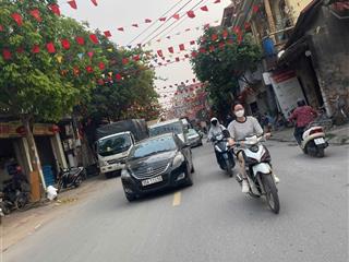 Nhỉnh 8 tỷ bán đất đẹp tại đường thụy phương, 50 m2  mt 4,8m  đường 5m, nhiều tiện ích