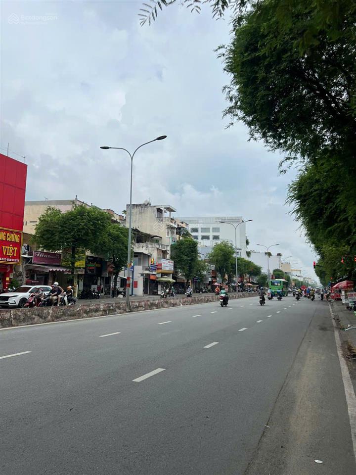 Khan hiếm! chủ cần bán nhà mặt tiền đường lê trọng tấn p. sơn kỳ tân phú. dt 5,6x24,2m giá 30 tỷ