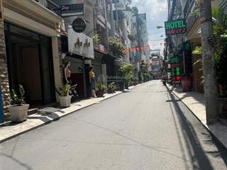 Cần bán gấp nhà hẻm 6m đường sư vạn hạnh, gần vạn hạnh mall. quận 10