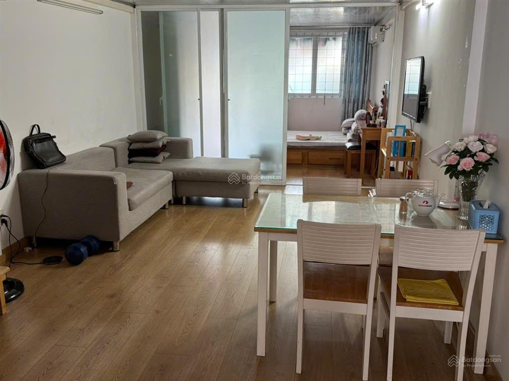 Cho thuê nhà chung cư nguyên căn sạch đẹp q. bình thạnh (khu thị nghè sát q. 1)