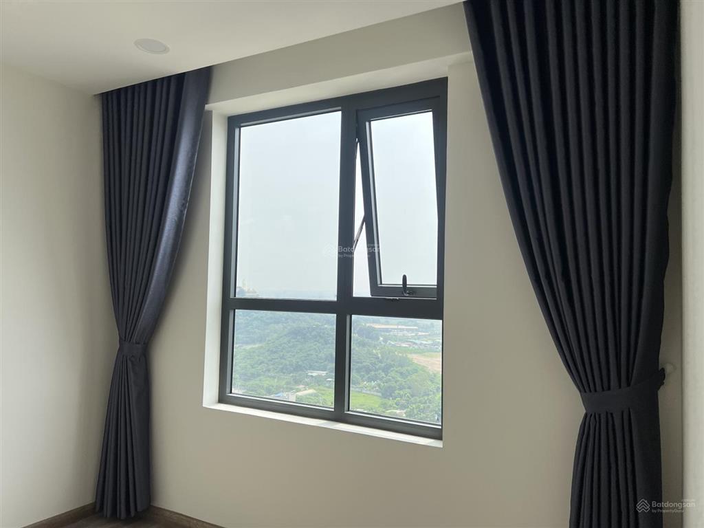 Bán căn 1pn+ view đẹp tầng cao, đang có hợp đồng thuê, sổ sẵn giá tốt