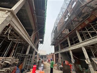 Với 6,39 tỷ có ngay nhà phố view sông 3 tầng dt 50m2, hỗ trợ vay  pháp lý đầy đủ. sổ hồng riêng