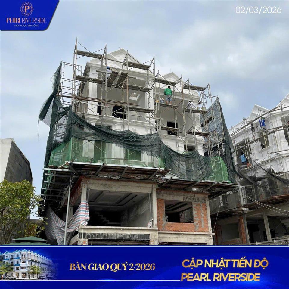 Khu nhà phố mặt tiền phú định, 1 trệt 1 lửng 2 lầu mới xây, phát lý rõ ràng, nhận nhà ở ngay