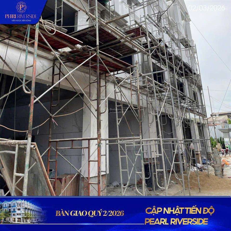 Khu nhà phố mặt tiền phú định, 1 trệt 1 lửng 2 lầu mới xây, phát lý rõ ràng, nhận nhà ở ngay