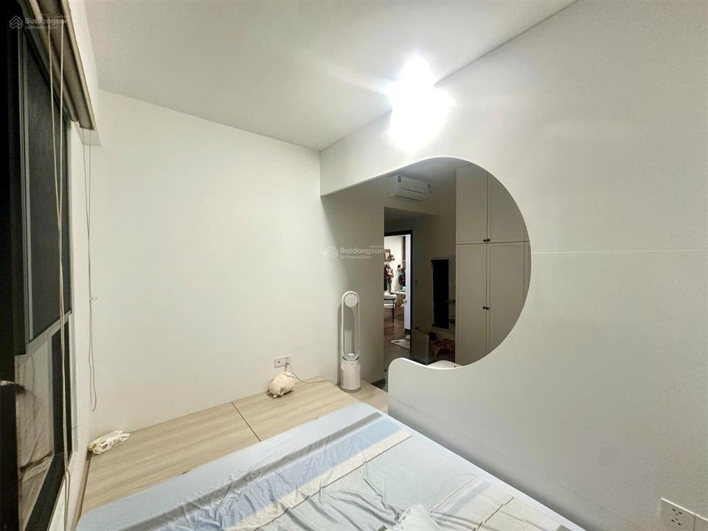 Gấp  căn góc view nội khu akari 80m2, hướng đông nam nội thất đẹp, pháp lý tốt, hỗ trợ vay