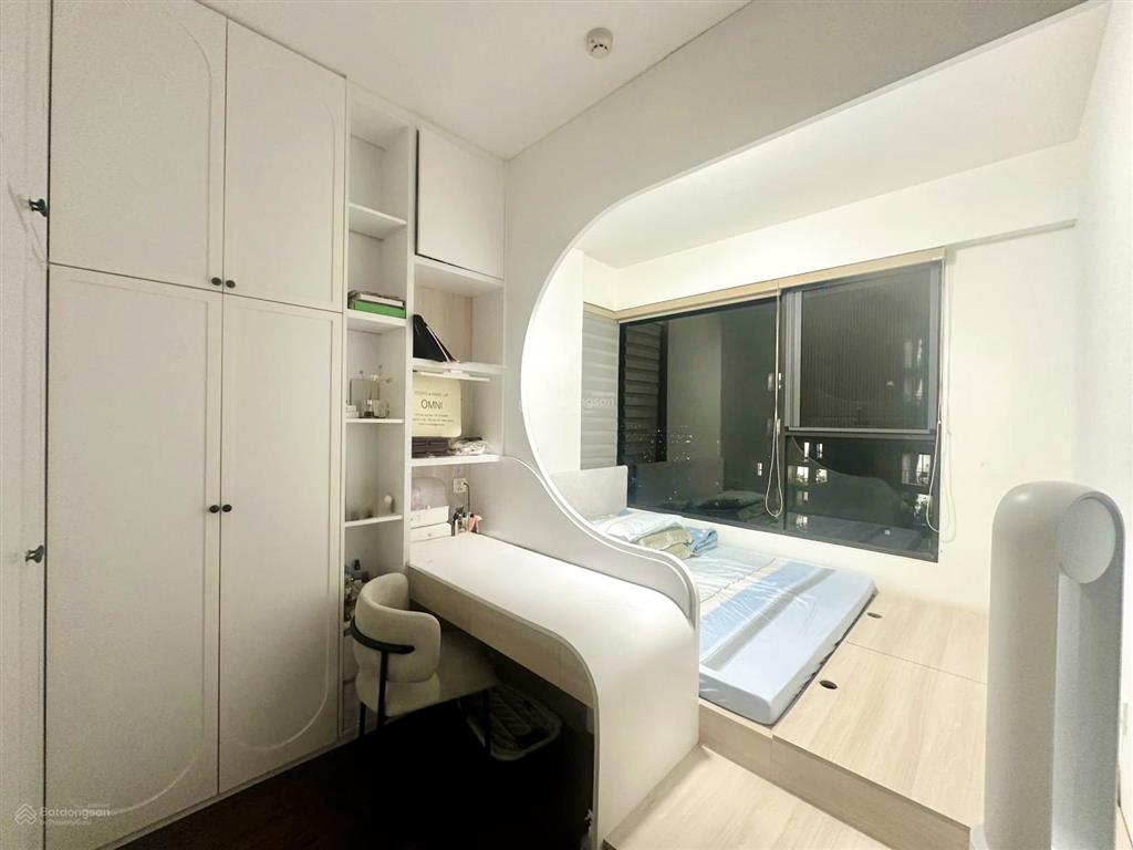 Gấp  căn góc view nội khu akari 80m2, hướng đông nam nội thất đẹp, pháp lý tốt, hỗ trợ vay
