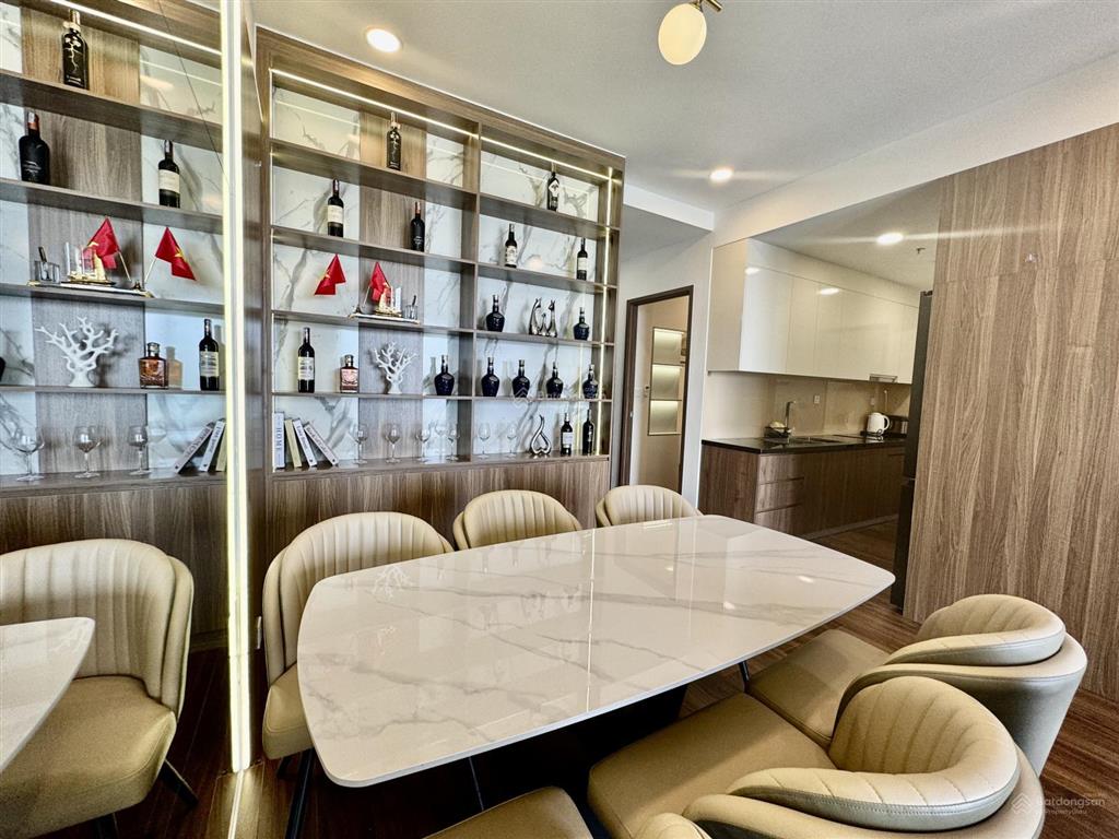 Cắt lỗ bán nhanh akari city  view trực diện q1, full nội thất đẹp  chỉ 5,24tỷ