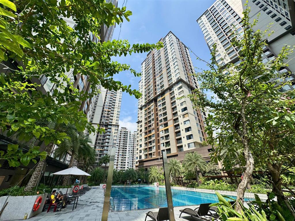 Căn góc tầng cao 3pn 95m² view pháo hoa cực đẹp, full nội thất, giá tốt 5,5 tỷ thương lượng