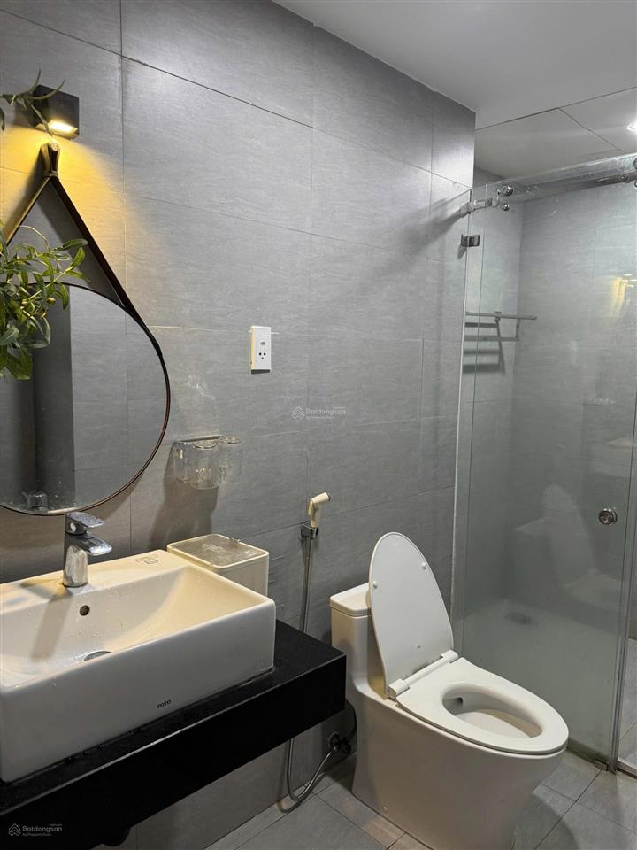 Hàng hiếm 3pn căn hộ trung tâm thành phố chỉ 37tr/m2 đầy đủ nội thất chỉ dọn vào ở