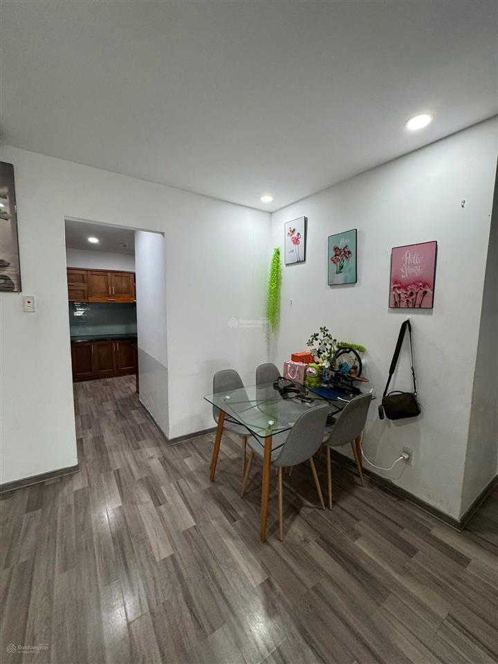 Hàng hiếm 3pn căn hộ trung tâm thành phố chỉ 37tr/m2 đầy đủ nội thất chỉ dọn vào ở