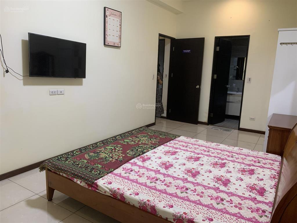 Chính chủ cho thuê căn góc chung cư dockland 2pn 2wc 98m2, full nội thất