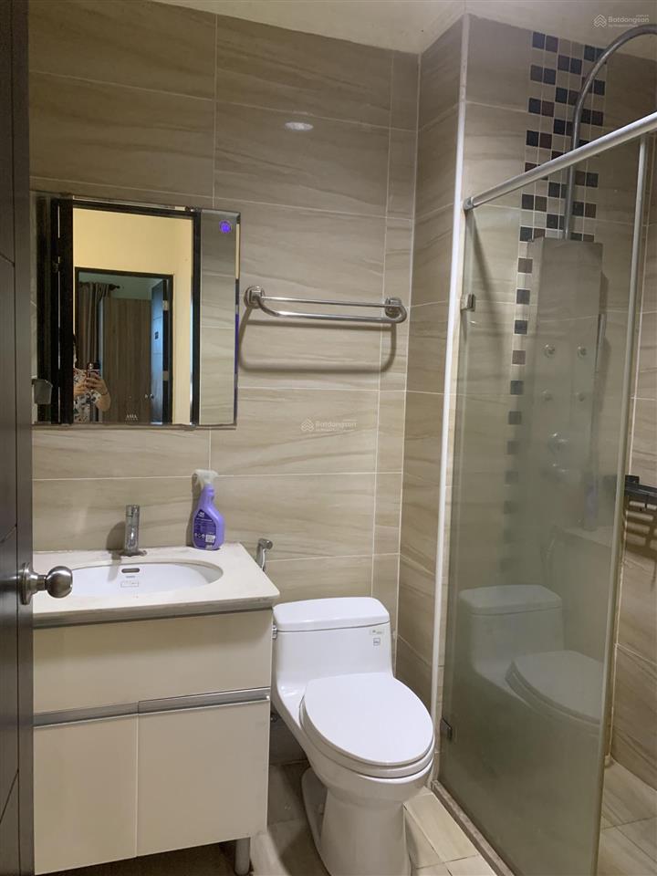 Chính chủ cho thuê căn góc chung cư dockland 2pn 2wc 98m2, full nội thất
