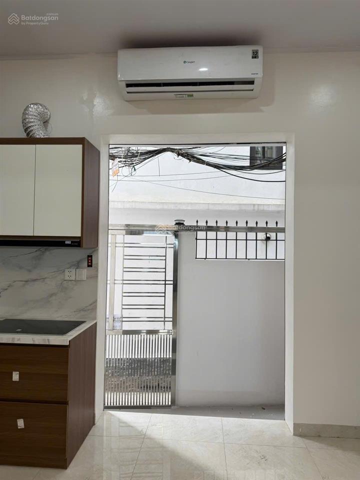 Cho thuê nhà số 42 ngõ 3 trần khát chân giá 8 triệu, dt 43m2, xép 10m2.  chính chủ 0913 510 ***