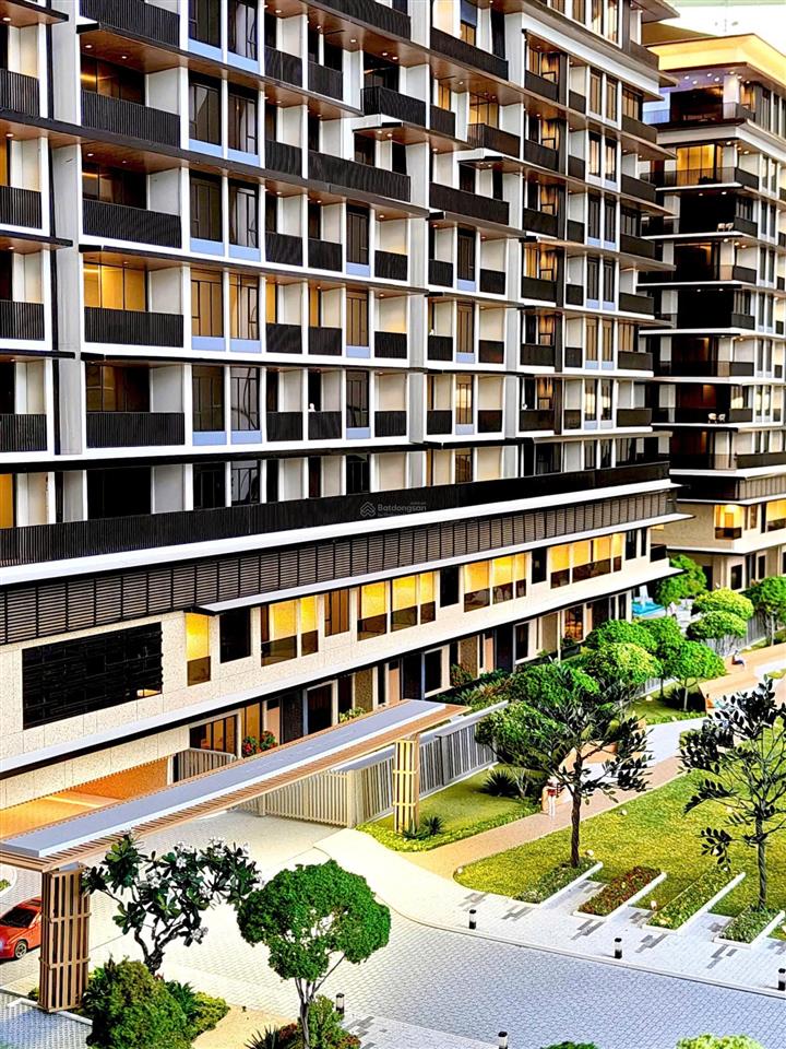 Bán căn studio 44m2 tại dự án hạng sang the ten, trần cao 3,5m, 1/8 bàn giao, cho thuê 15tr/tháng