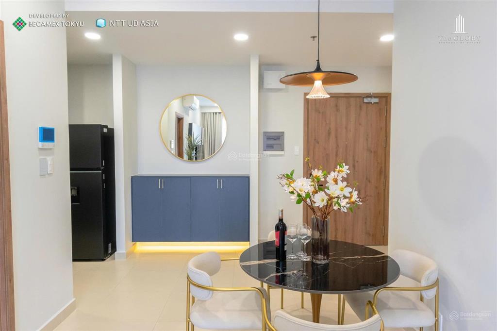 Bán căn hộ 2pn,2wc69m2 tại the glory, view hồ bơi tầng cao cạnh siêu thị aeon, cho thuê từ 16tr/th
