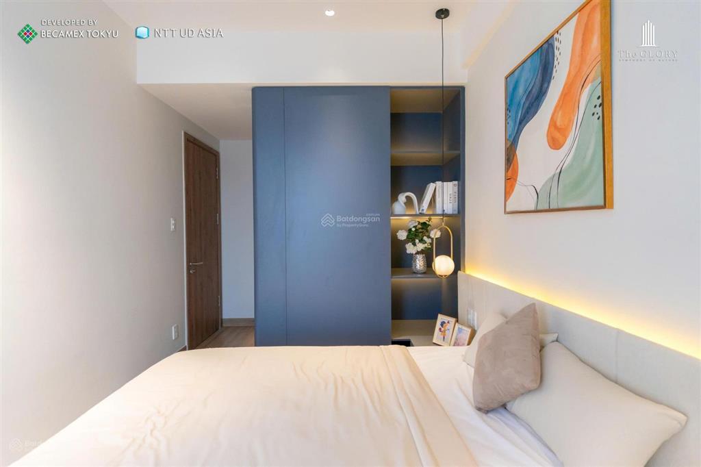 Bán căn hộ 2pn,2wc69m2 tại the glory, view hồ bơi tầng cao cạnh siêu thị aeon, cho thuê từ 16tr/th