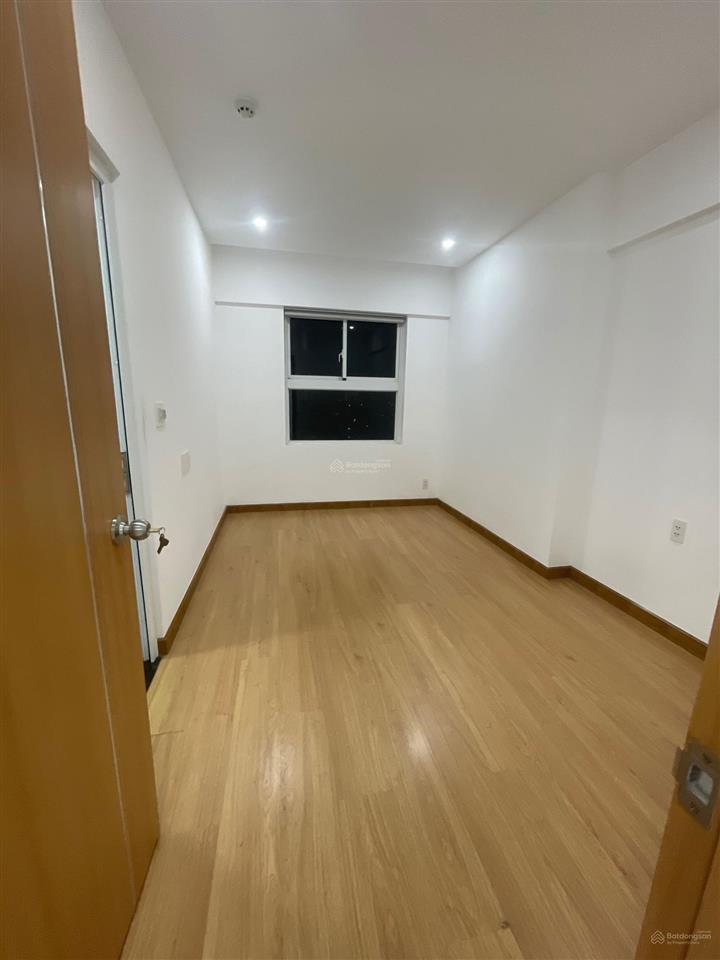 Chính chủ bán căn hộ conic riverside, quận 8,dt73m2, căn góc,giá 3,5 tỷ. 0933 666 *** e đức