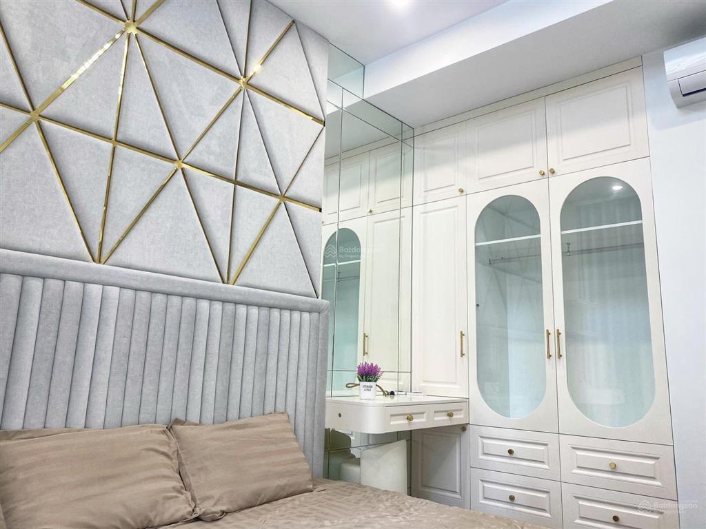 Chính chủ bán căn hộ full nội thất 3pn 2wc masteri waterfront, 72,9m² giá 6 tỷ thương lượng