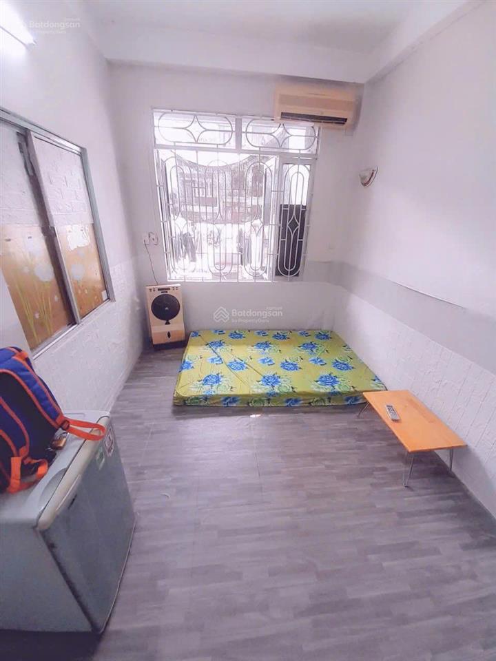 Phòng trọ gò vấp gần sân bay/chợ phạm văn bạch thoáng mát/free giữ xe