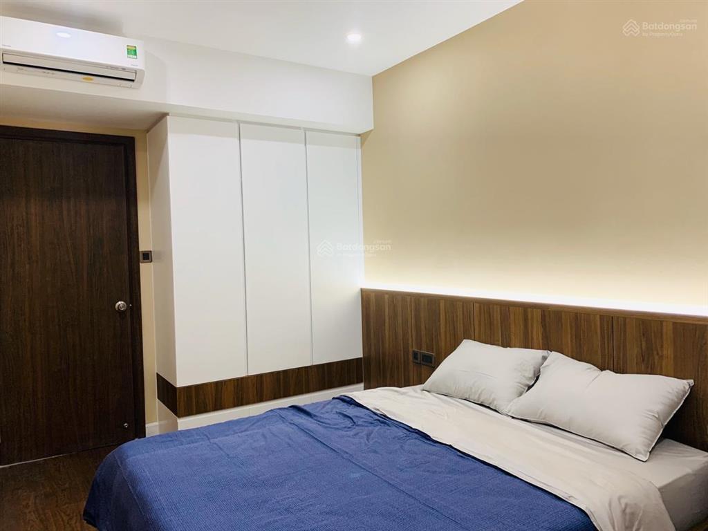 Chủ nhà cần bán 2 phòng ngủ 88m2, tầng cao view sông. giá chỉ 11.750 tỷ