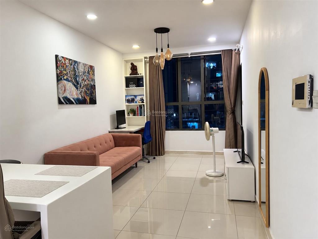 Căn hộ 1 phòng ngủ view sông thoáng đẹp