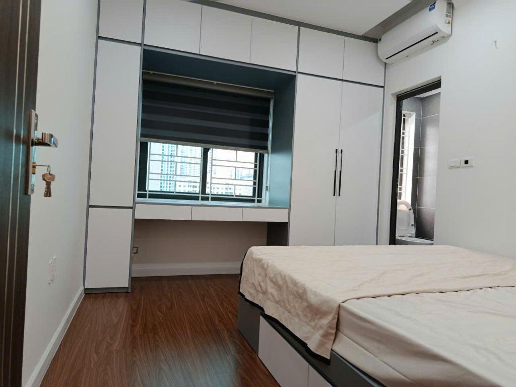 Bán căn hộ đẹp KĐT Mỹ Đình 94m² 3pn full nội thất view thoáng