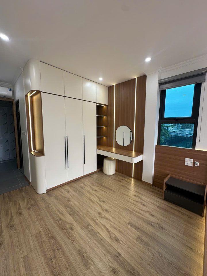 Phân lô Phú Diễn cạnh Goldmark city 40m2 6 tầng thang máy giá 14 tỷ