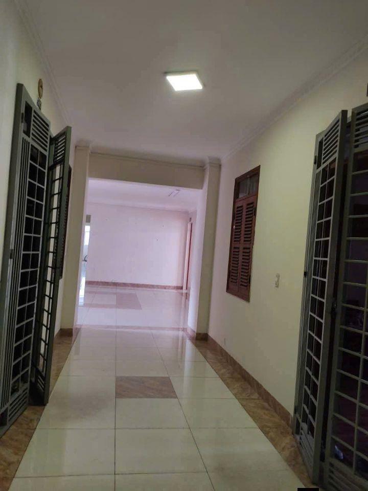 Cho thuê căn hộ chung cư phố Trần Quý Kiên Cầu Giấy 11 triệu/tháng