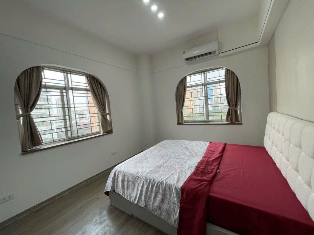 Cho thuê căn hộ KĐT Mỹ Đình 83m 2PN 2WC giá 11 triệu
