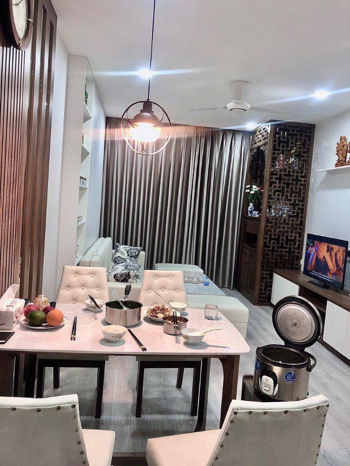 Cho thuê căn hộ 70m 2PN 2WC full 282 Nguyễn Huy Tưởng Thanh Xuân